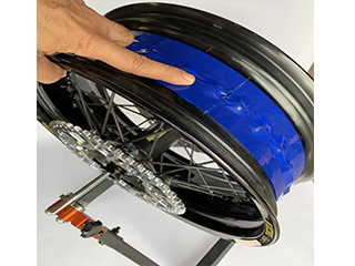 MOTO禅 前後セットブラックケブラーチューブレスキット Plus+ ザ 
